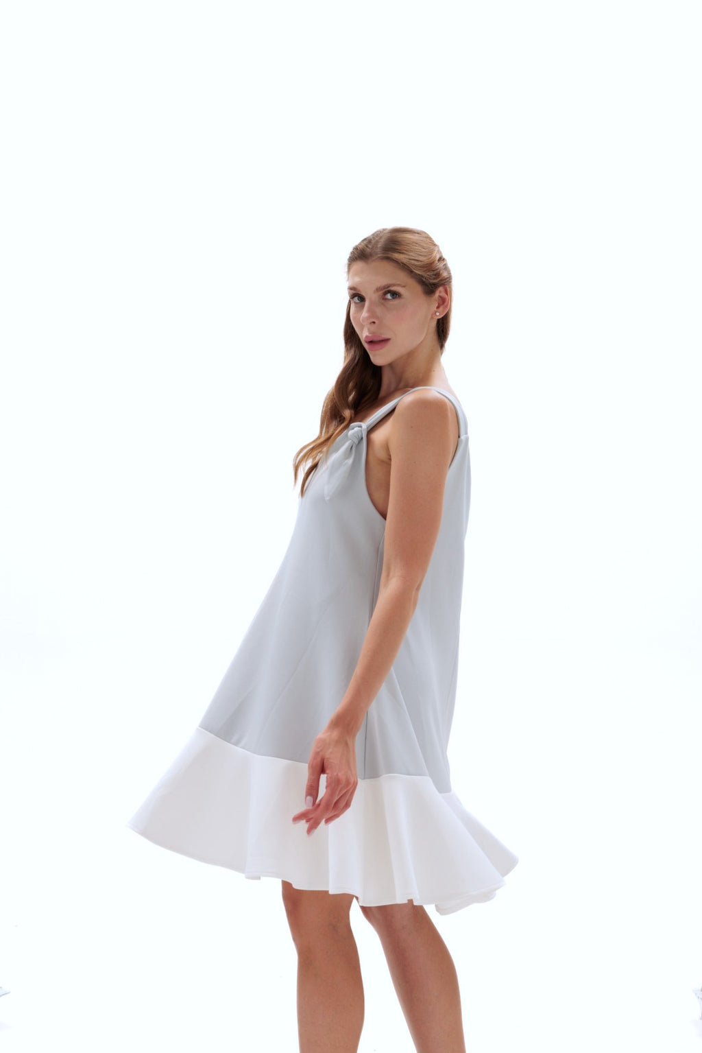 Two-Tone Sleeveless Babydoll Dress: Light Gray & White
